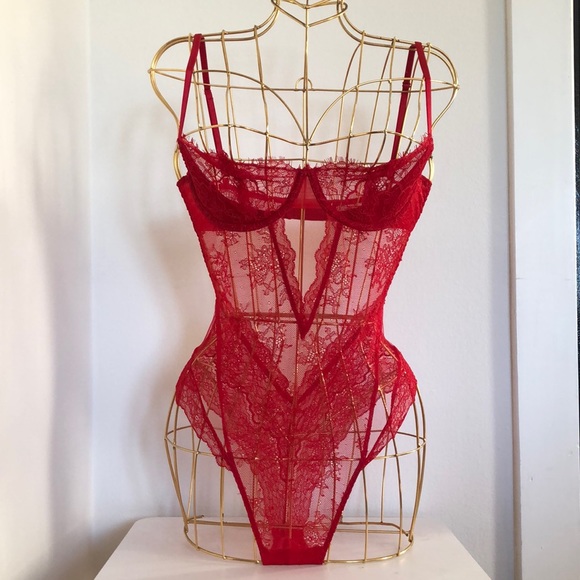 Bodysuit - Picture 2 of 7